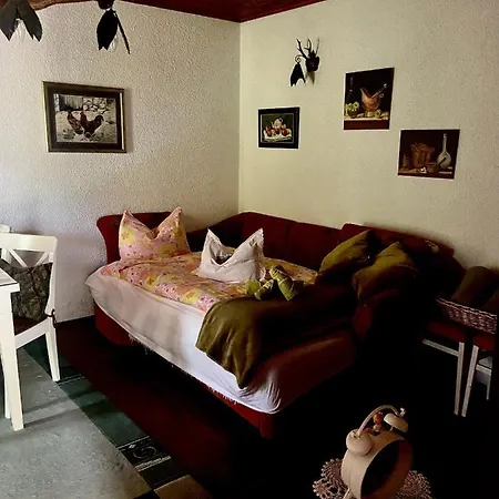 Holiday home Kuca Pink *