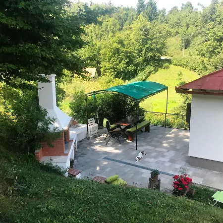 Kuca Pink Holiday home