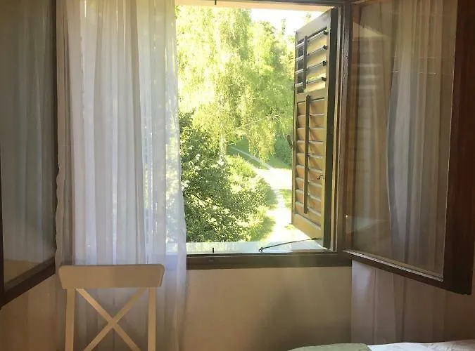 Kuca Pink Casa vacanze Mrzla Vodica