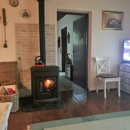 Prázdninový dům Kuca Pink