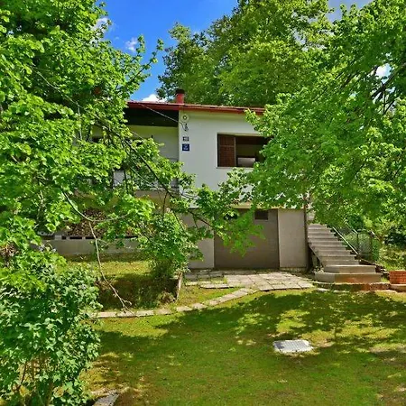 Kuca Pink Vikendica Mrzla Vodica