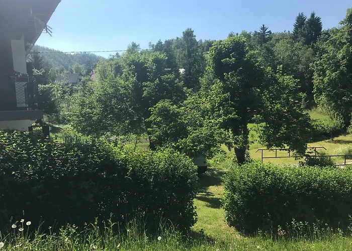 Kuca Pink * Mrzla Vodica